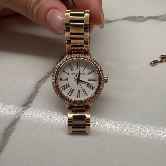 Michael Kors Rose Gold watch - Picture 2 of 4